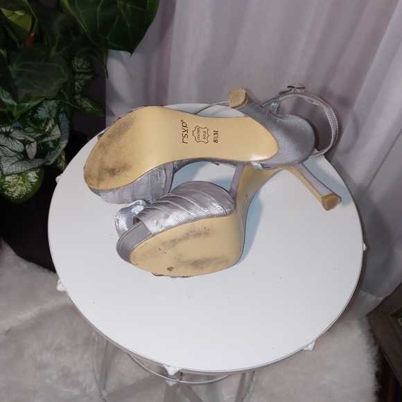 Women's High-heeled Shoes - Picture 4 of 5